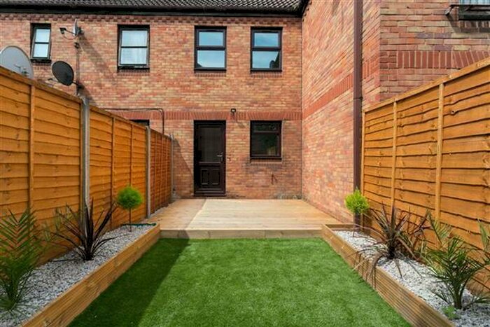 2 Bedroom Terraced House To Rent In Evelyn Denington Road, London, E6