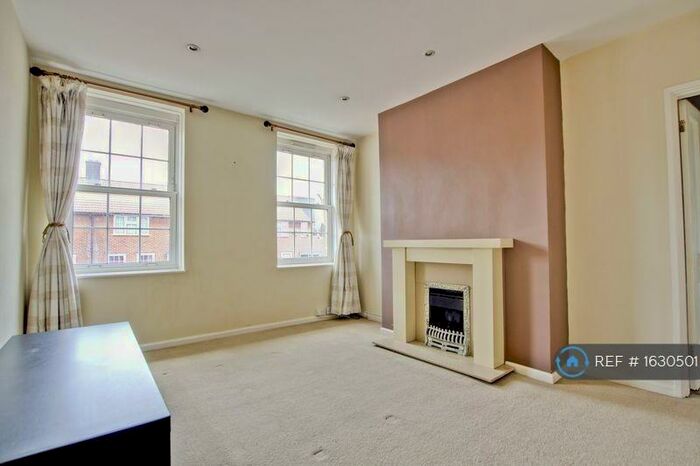 1 Bedroom Flat To Rent In Eltham, London, SE9