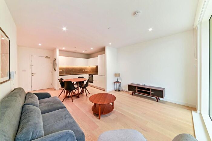 2 Bedroom Apartment For Sale In Carrick House, Royal Wharf, E16