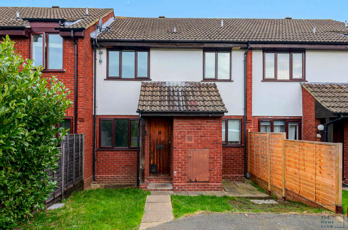 2 Bedroom Terraced House To Rent In Tychbourne Drive, Guildford, GU4