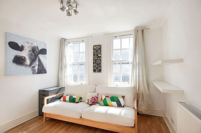 1 Bedroom Flat To Rent In Commercial Road, London, E14