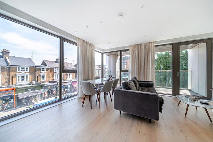 2 Bedroom Property For Sale In Upper Richmond Road, London, SW15