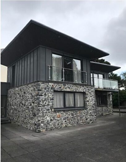 3 Bedroom Property To Rent In Emily Gardens, Plymouth, PL4