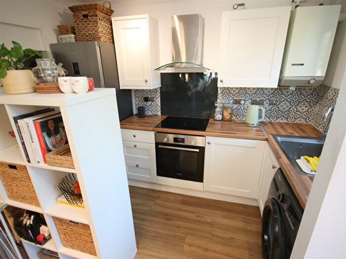 1 Bedroom End Of Terrace House For Sale In The Poplars, Chippenham, SN14
