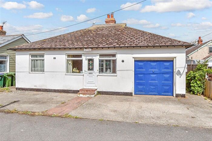 3 Bedroom Detached Bungalow For Sale In Tower Estate, Dymchurch, Romney Marsh, Kent, TN29