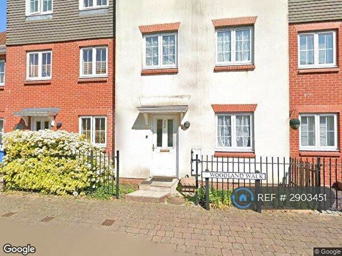 4 Bedroom Terraced House To Rent In Woodland Walk, Aldershot, GU12