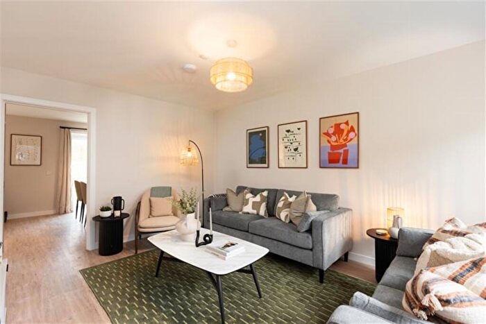 4 Bedroom Detached House To Rent In Casa, Vista Park, Glasgow, G33