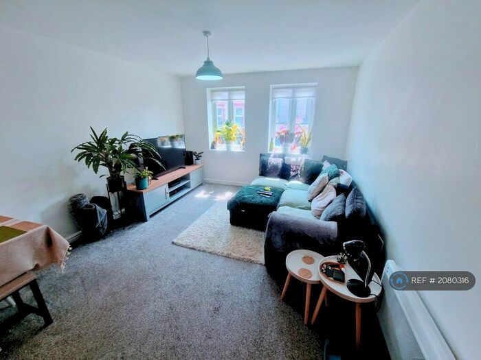 1 Bedroom Flat To Rent In Broadway, Cardiff, CF24