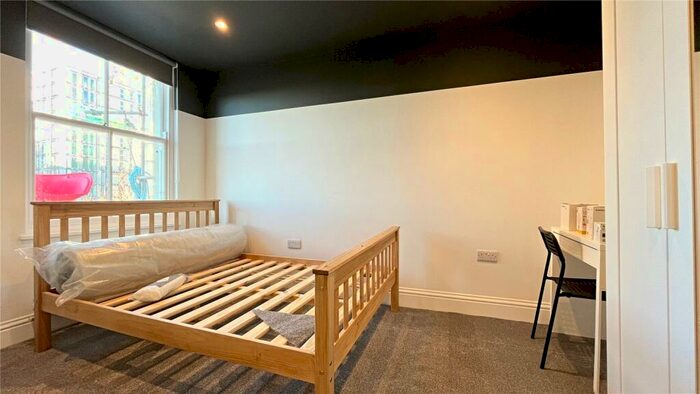 1 Bedroom Property To Rent In Goldstone Villas, Hove, Sussex, BN3