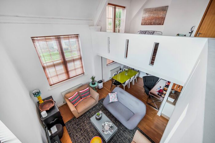 1 Bedroom Mews To Rent In Beta Place, Clapham, SW4