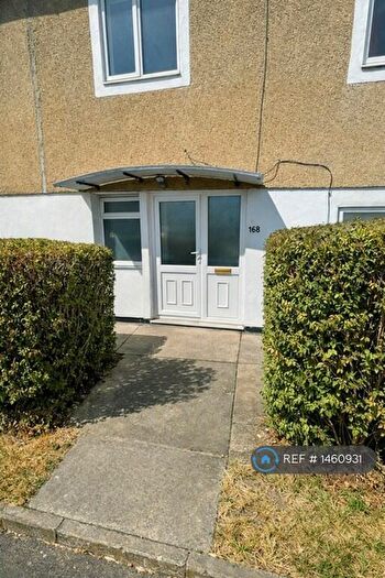 4 Bedroom Terraced House To Rent In Bishops Rise, Hatfield, AL10