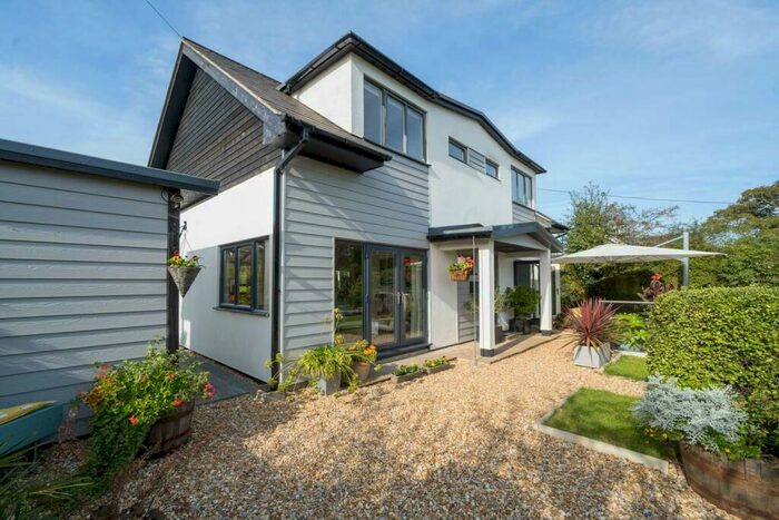 3 Bedroom Detached House For Sale In Cranmore, Isle Of Wight, PO41