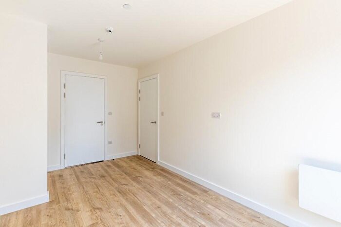 2 Bedroom Flat To Rent In Flat, Rockingham Street, Sheffield, S1