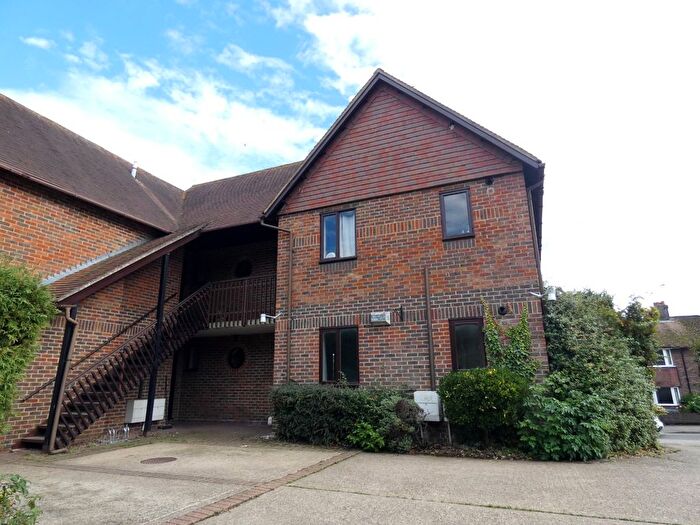2 Bedroom Flat To Rent In Kingsmead Court, Broad Oak Road, Canterbury, Kent, CT2
