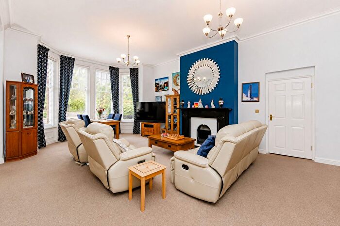 2 Bedroom Flat For Sale In Broad Road, Braintree, CM7