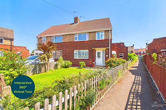 3 Bedroom Semi-Detached House For Sale In Grange Avenue, Barton-Upon-Humber, North Lincolnshire, DN18