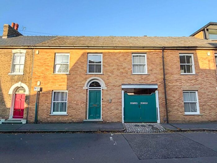 1 Bedroom Flat To Rent In City Road, Cambridge, CB1