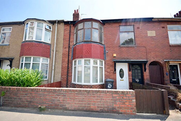 2 Bedroom Flat To Rent In Victoria Road West, Hebburn, NE31