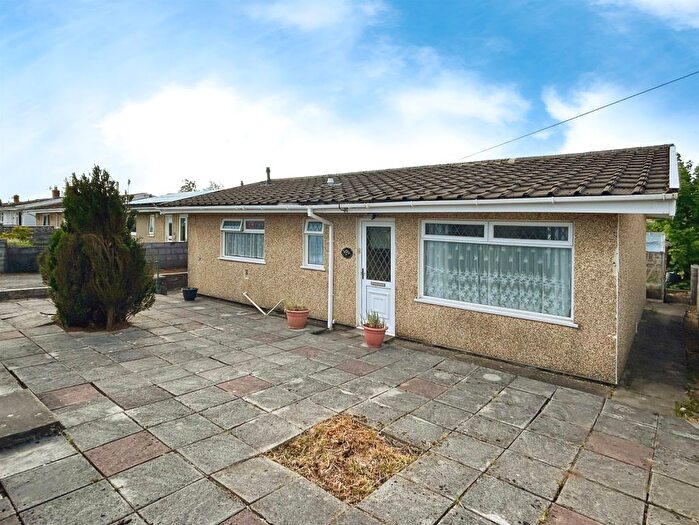 2 Bedroom Detached Bungalow For Sale In Nant Y Mynydd, Seven Sisters, Neath, SA10