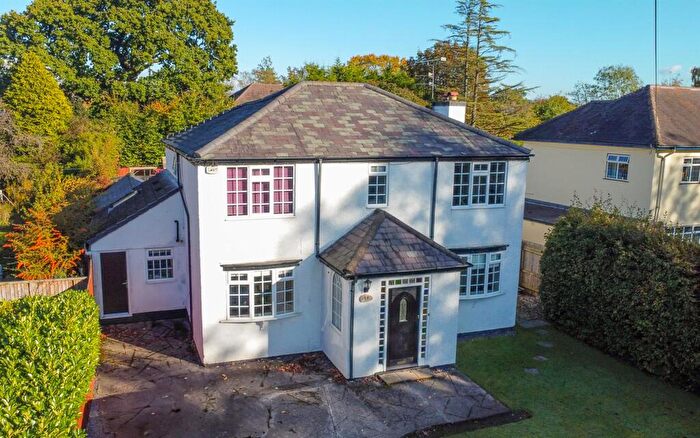 4 Bedroom Detached House For Sale In Dibbinsdale Road, Bromborough, CH63