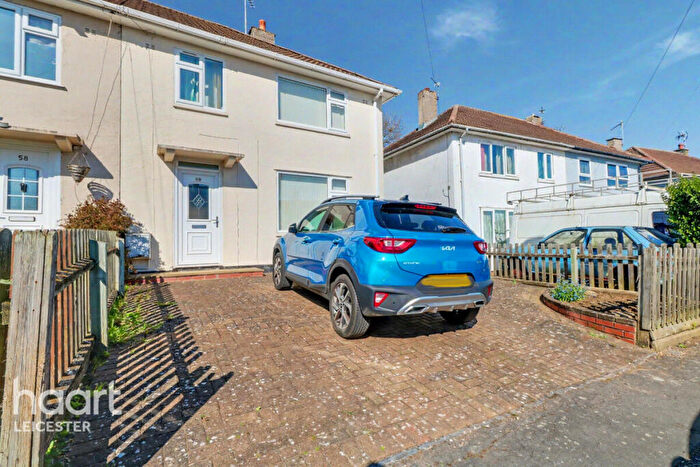 3 Bedroom Semi Detached House For Sale In Selby Avenue, Leicester, LE5