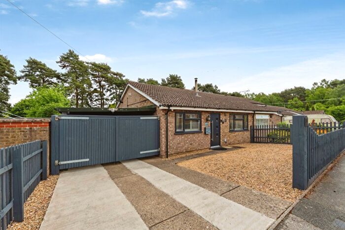 4 Bedroom Semi-Detached Bungalow For Sale In Swallow Drive, Brandon, IP27