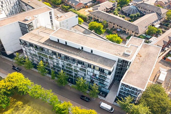 1 Bedroom Flat For Sale In Hudson Apartments, New River Village, Hornsey, N8
