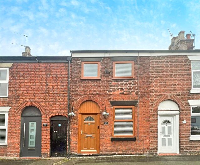 3 Bedroom Terraced House For Sale In Parson Street, Congleton, CW12