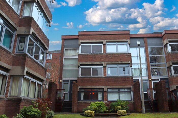 1 Bedroom Flat To Rent In Lethington Avenue, Shawlands, Glasgow, G41