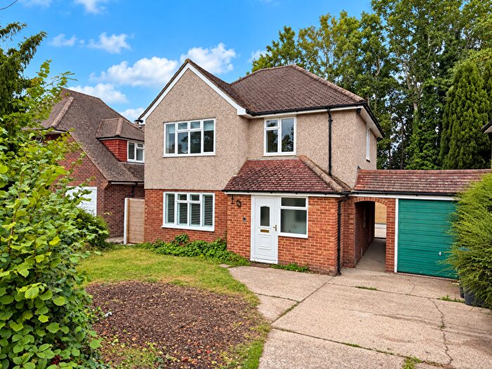 3 Bedroom Detached House For Sale In Campbell Crescent, East Grinstead, West Sussex, RH19