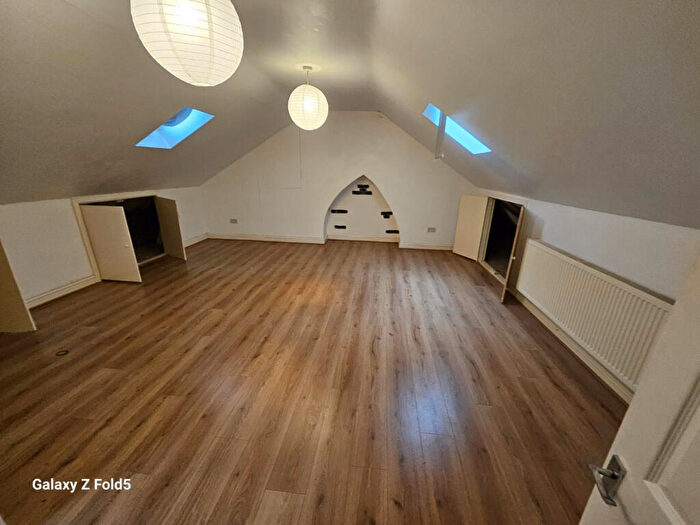 5 Bedroom Terraced House To Rent In Littledale Road, Merseyside, CH44