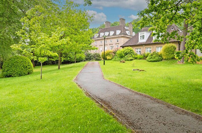 2 Bedroom Mews For Sale In King Edwards, Rivelin, S6