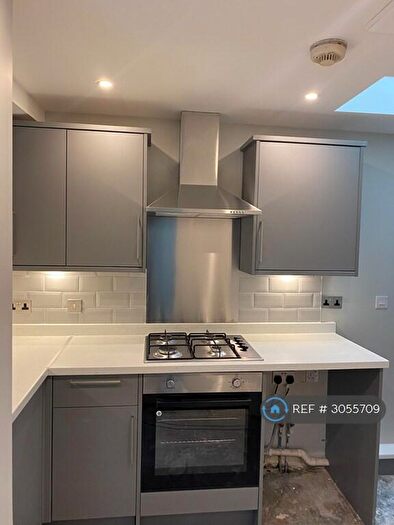 1 Bedroom Flat To Rent In Kirkgate, Otley, LS21