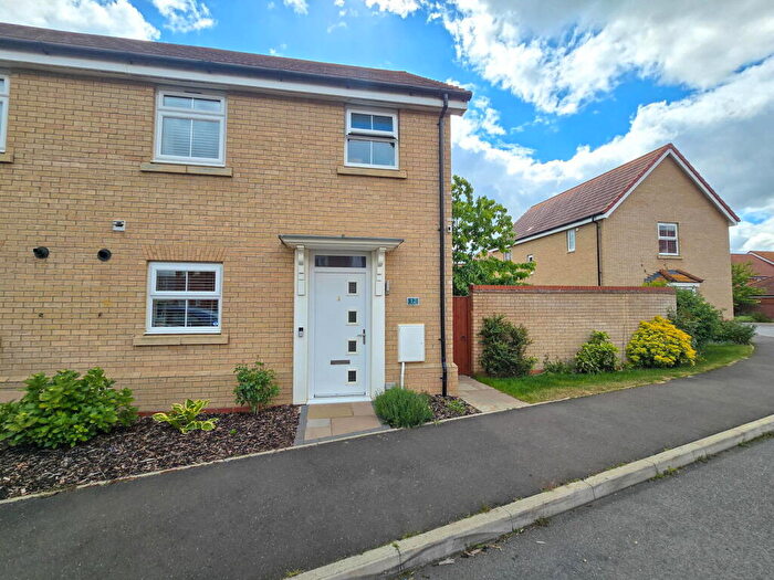 3 Bedroom Semi Detached House For Sale In Waller Drive, Attleborough, NR17