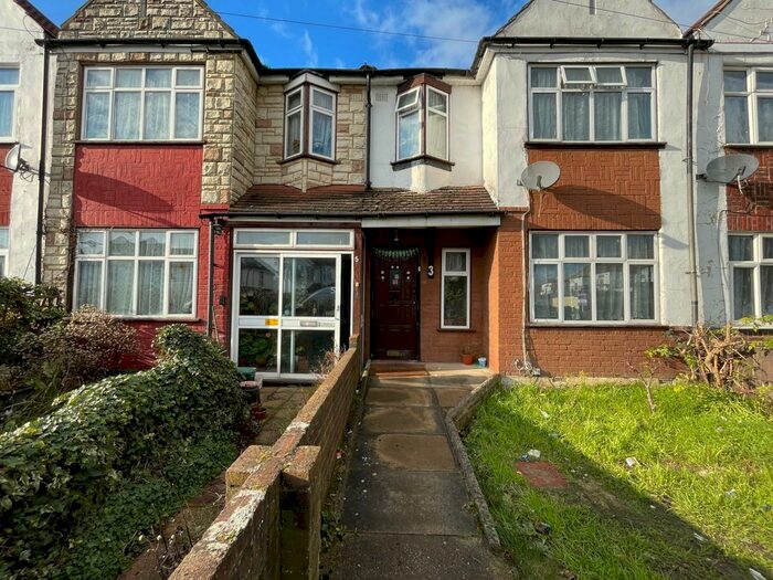 3 Bedroom Terraced House To Rent In The Grange, Wembley, Middlesex HA0