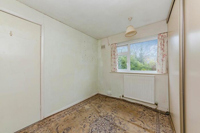 2 Bedroom Semi-Detached House For Sale In Winterbourne Close, Lewes, BN7