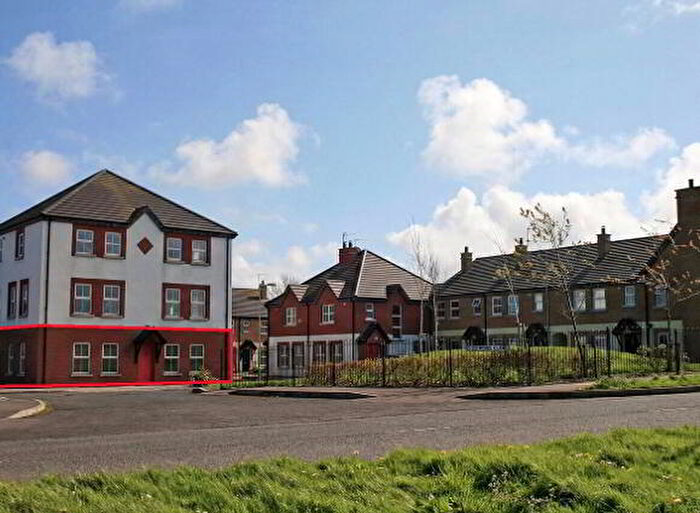 3 Bedroom Apartments For Sale In Portmore Close, Portrush, BT56