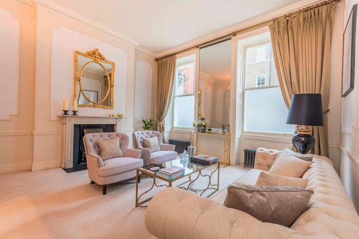 1 Bedroom Flat To Rent In Upper Wimpole Street, Marylebone, London, W1G