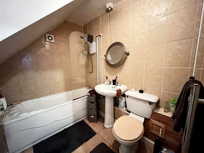 1 Bedroom Flat For Sale In Chapel Road, Berry Hill, Coleford, GL16