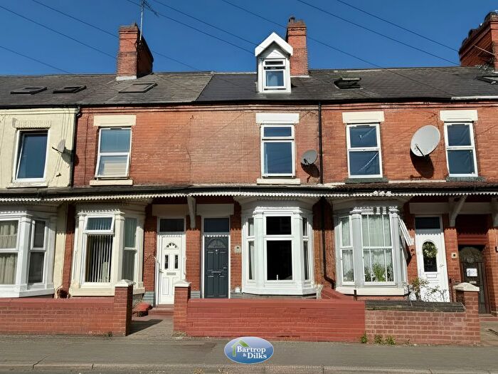 3 Bedroom Terraced House For Sale In Cemetery Road, Worksop, S80