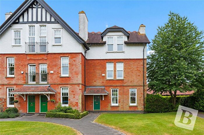 3 Bedroom End Of Terrace House For Sale In Great Stony Park, Ongar, Essex, CM5