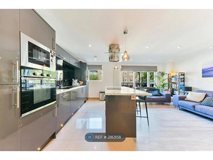 1 Bedroom Flat To Rent In Ferrey Mews, London, SW9