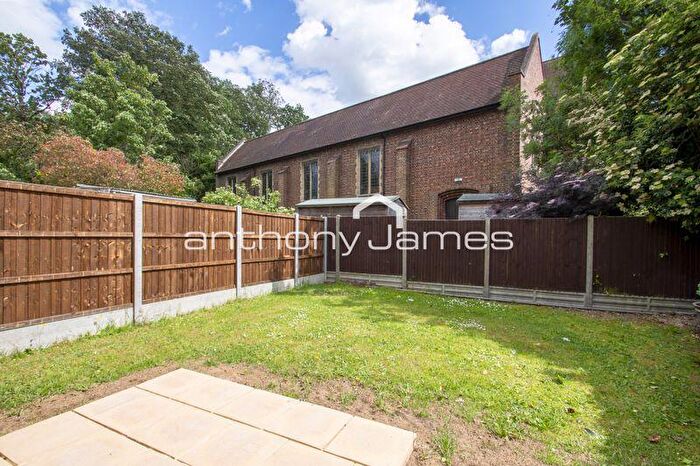 1 Bedroom Flat To Rent In Roseacre Road, Welling, DA16