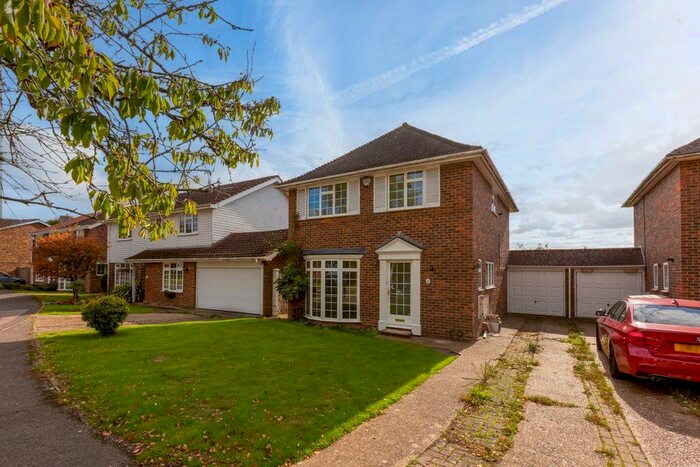 4 Bedroom Detached House To Rent In Warham Road, Otford, Sevenoaks, TN14