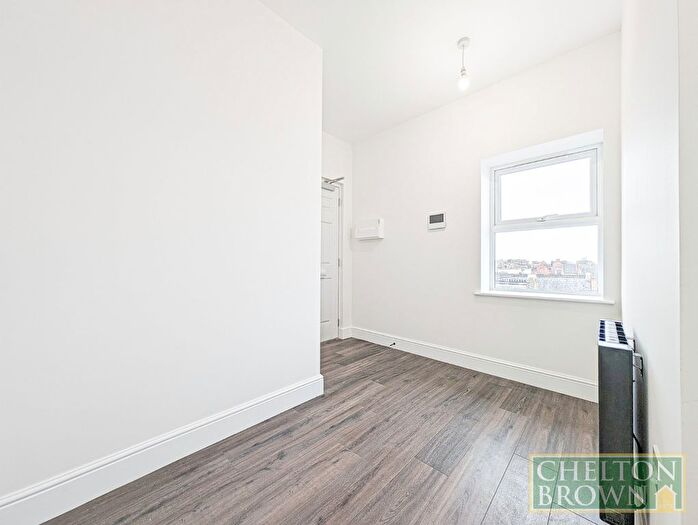 2 Bedroom Flat To Rent In Billing Road, Northampton, NN1