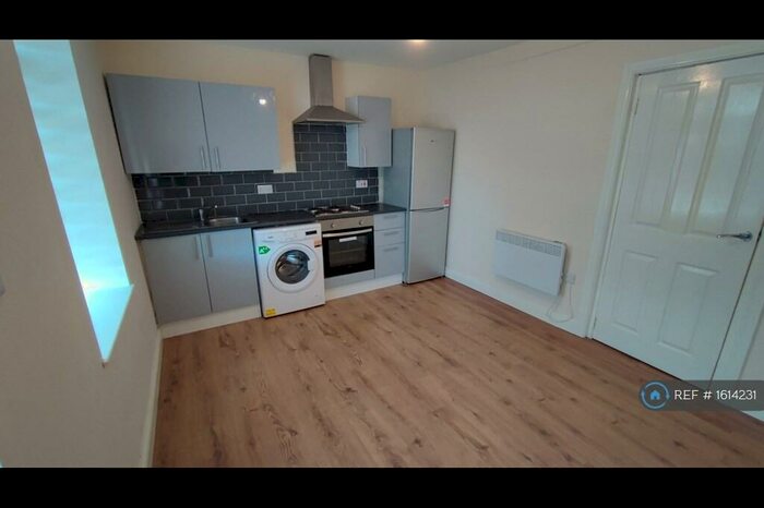 1 Bedroom Flat To Rent In Old Mill Lane, Barnsley, S71