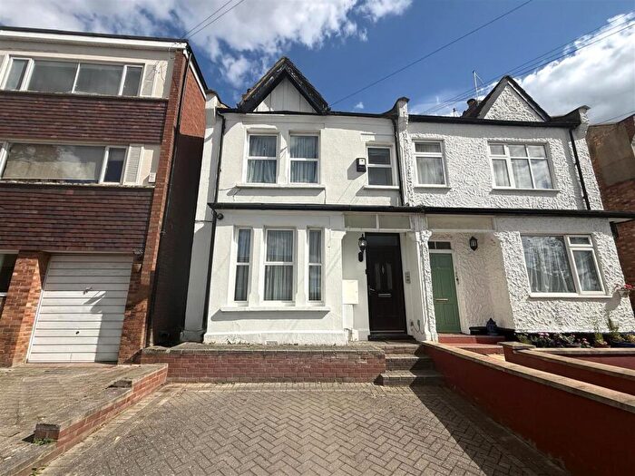 4 Bedroom Semi-Detached House To Rent In Byron Road, Mill Hill, NW7