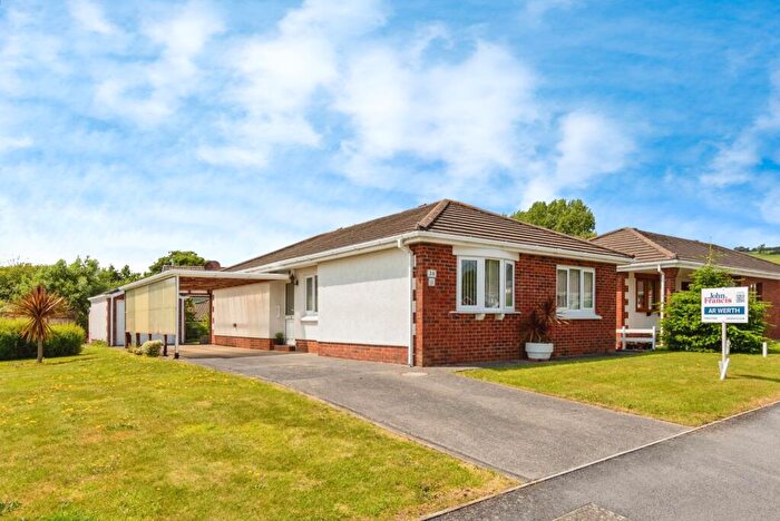 3 Bedroom Bungalow For Sale In Parc Tyisha, Burry Port, Carmarthenshire, SA16