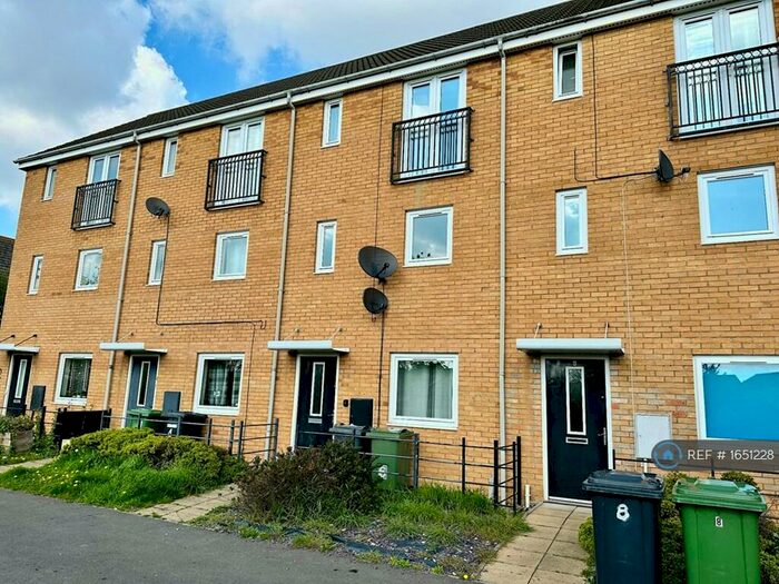 4 Bedroom Terraced House To Rent In St. Edmunds Walk, Hampton Centre, Peterborough, PE7