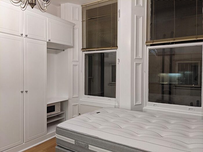 Studio To Rent In Harrington Gardens, South Kensington, SW7